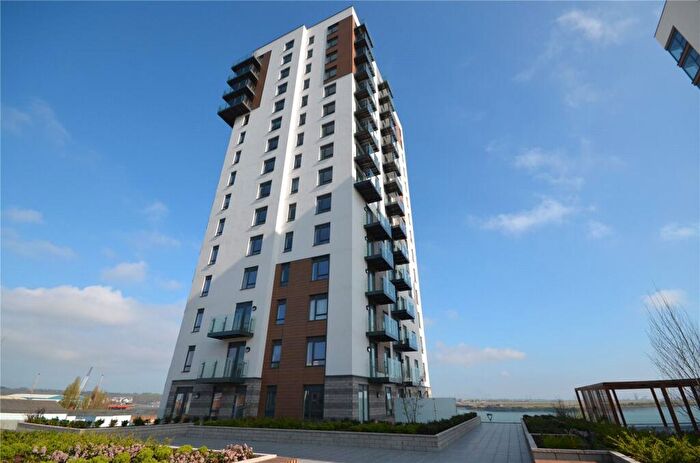 1 Bedroom Flat For Sale In Pegasus Way, Gillingham, Kent, ME7