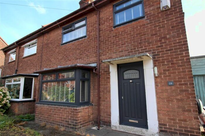 3 Bedroom Semi-Detached House To Rent In Coniston Avenue, Prescot, L34