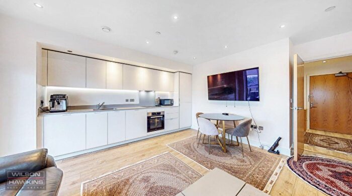 1 Bedroom Flat To Rent In Lyon Road, Harrow, HA1