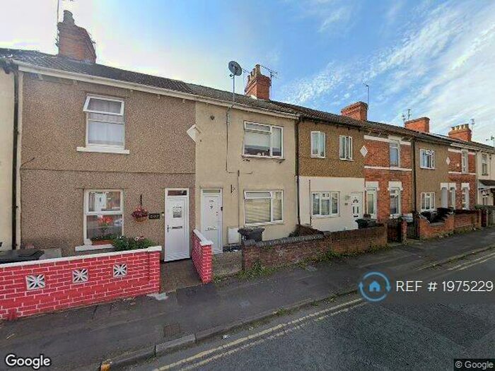 2 Bedroom Terraced House To Rent In Ferndale Road, Swindon, SN2