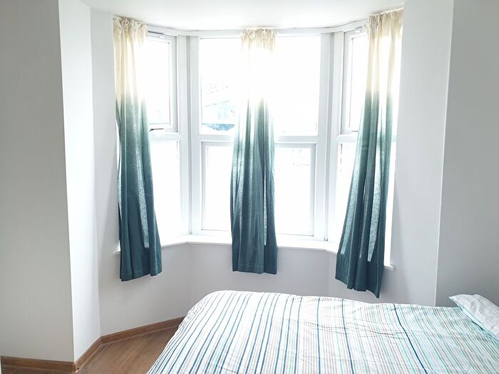 Studio To Rent In Station Street, Walsall, WS3