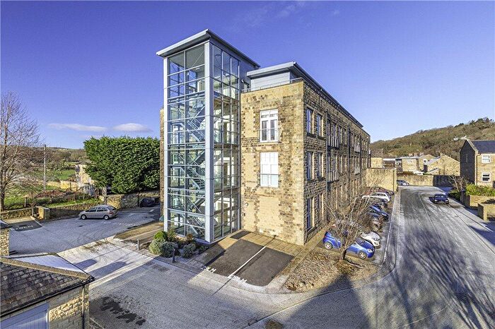 2 Bedroom Penthouse For Sale In Mill Fold, Addingham, Ilkley, West Yorkshire, LS29