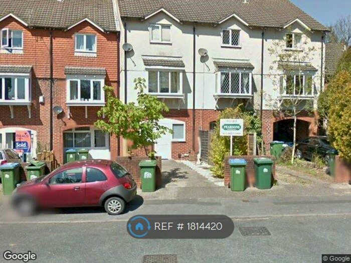 4 Bedroom Terraced House To Rent In Berkeley Crescent, Southampton, SO15