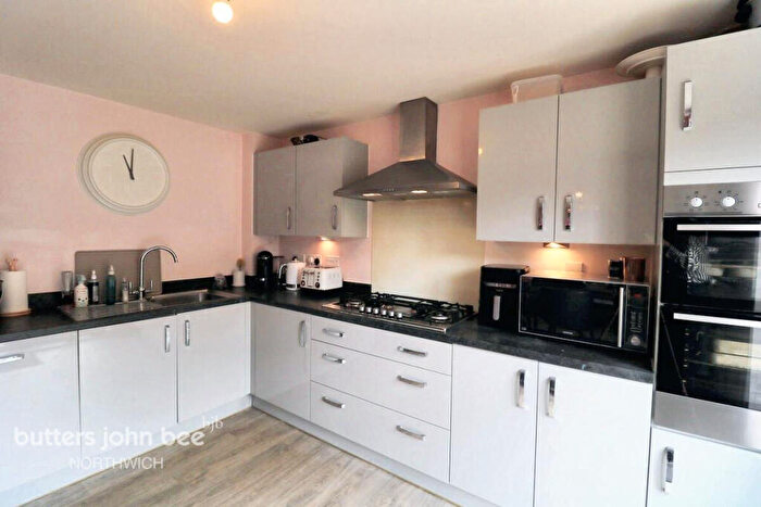 4 Bedroom Detached House For Sale In Whitby Drive, Winnington, CW8