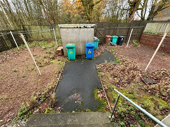 1 Bedroom Flat For Sale In Hirst Gardens, Shotts, North Lanarkshire, ML7