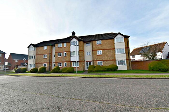 1 Bedroom Apartment To Rent In Constance Close, CM8