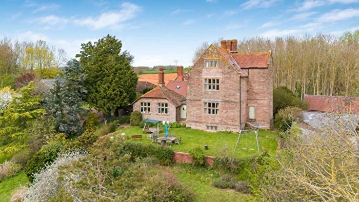 3 Bedroom Country House For Sale In Weston Beggard, Hereford, HR1