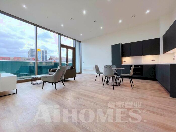 1 Bedroom Flat To Rent In Oxygen Tower, Store Street, Manchester, M1