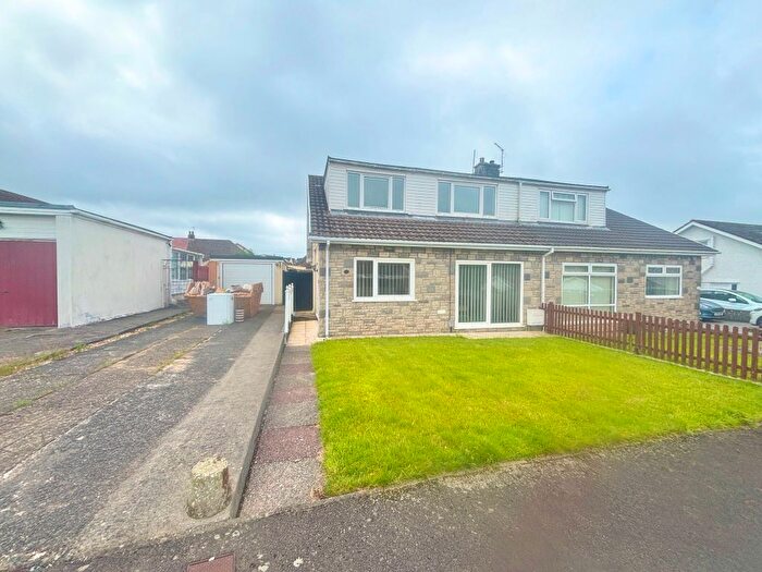 4 Bedroom Semi-Detached House For Sale In Ffordd Bryngwyn, Garden Village, Gorseinon, Swansea, SA4