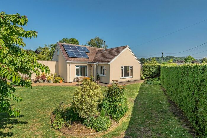 4 Bedroom Detached Bungalow For Sale In Meare Green, Wrantage, Taunton, TA3