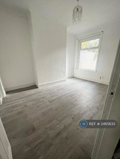 2 Bedroom End Of Terrace House To Rent In Portland Street, Darwen, BB3