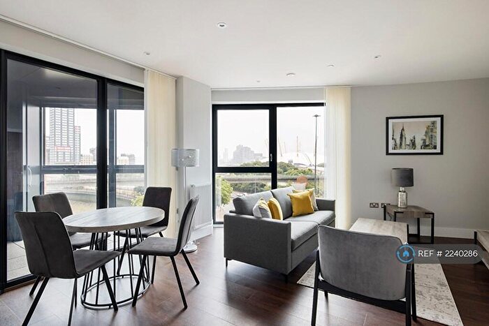 2 Bedroom Flat To Rent In Handlebury House, London, E14