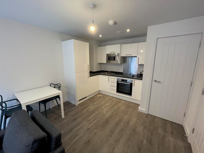 1 Bedroom Apartment To Rent In One Baltic Square, L8