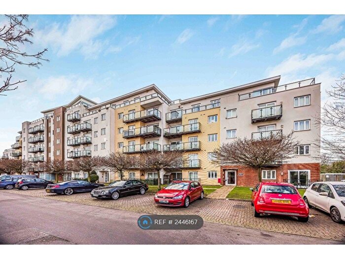 2 Bedroom Flat To Rent In Admirals House, Southsea, PO4