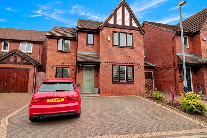 4 Bedroom Detached House For Sale In Croxall Drive, Shustoke, B46