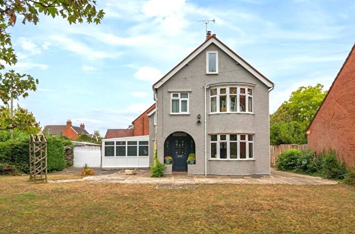 3 Bedroom Detached House For Sale In Ashchurch Road, Tewkesbury, Gloucestershire, GL20