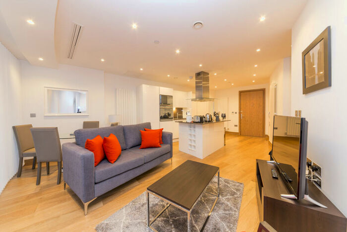 1 Bedroom Apartment To Rent In Crossharbour Plaza, London, E14