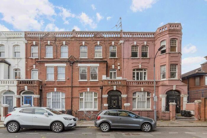 1 Bedroom Flat To Rent In Perham Road, London, W14