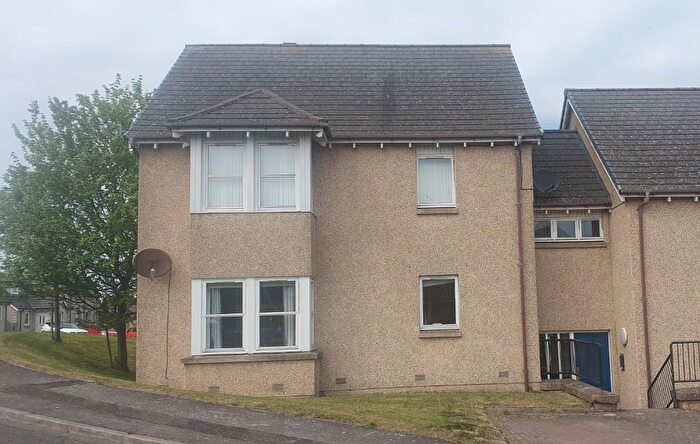 2 Bedroom Flat To Rent In Brewster Place, St Andrews, Fife, KY16