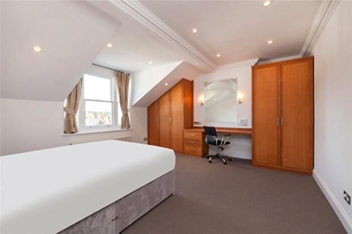 5 Bedroom Property To Rent In Rudall Crescent, London, NW3