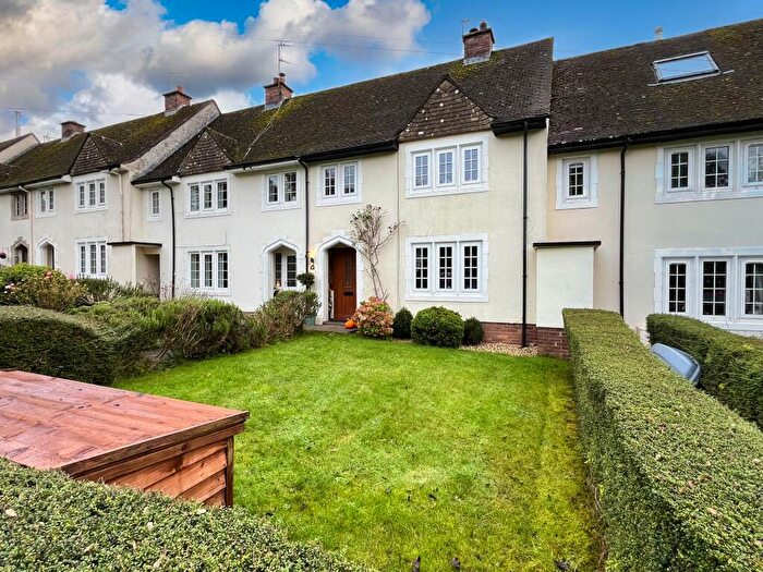 4 Bedroom Terraced House To Rent In Button Ride, St. Nicholas, CF5