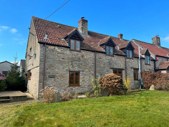 5 Bedroom End Of Terrace House For Sale In The Street, Regil, Winford, Bristol, BS40