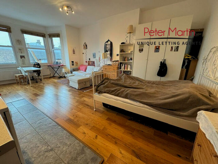 Studio To Rent In Frognal, Hampstead, NW3