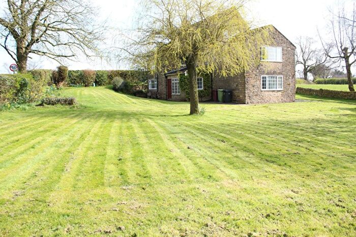 3 Bedroom Detached House For Sale In Matlock Road, Wessington, Derbyshire., DE55