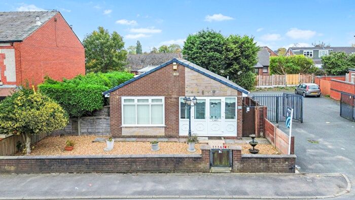 2 Bedroom Detached Bungalow For Sale In Bickershaw Lane, Abram, WN2