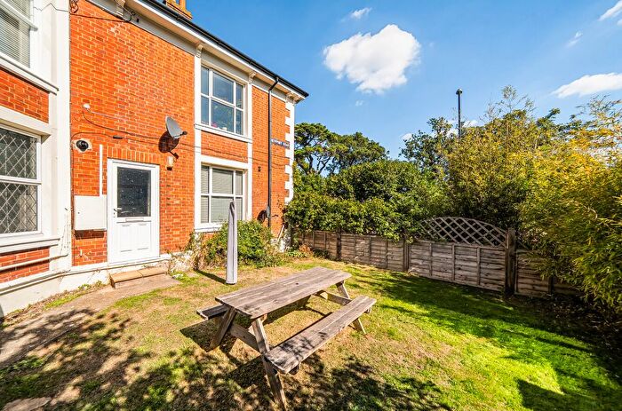 1 Bedroom Maisonette For Sale In London Road, Burgess Hill, West Sussex, RH15
