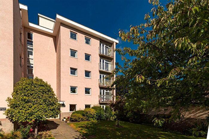3 Bedroom Flat For Sale In Abbotsford Court, Merchiston, Edinburgh, EH10