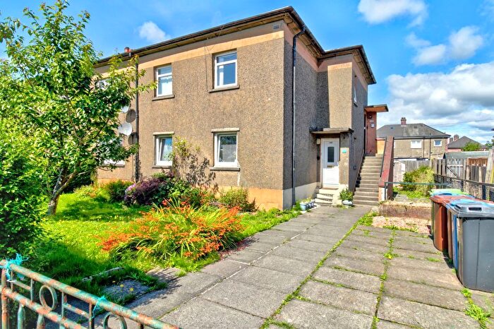 3 Bedroom Flat For Sale In Crosslet Road, Dumbarton, G82