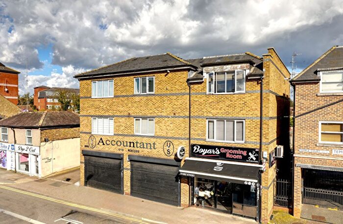 1 Bedroom Flat For Sale In High Street, Waltham Cross, EN8