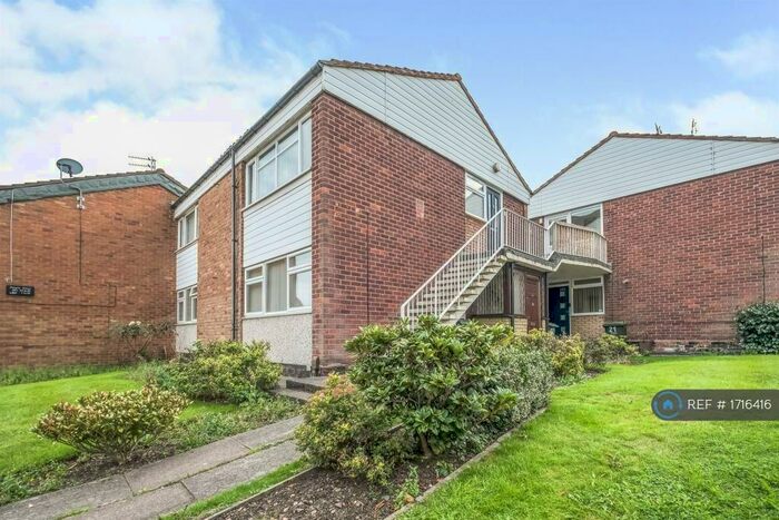 2 Bedroom Flat To Rent In West Bromich, West Bromwich, B71