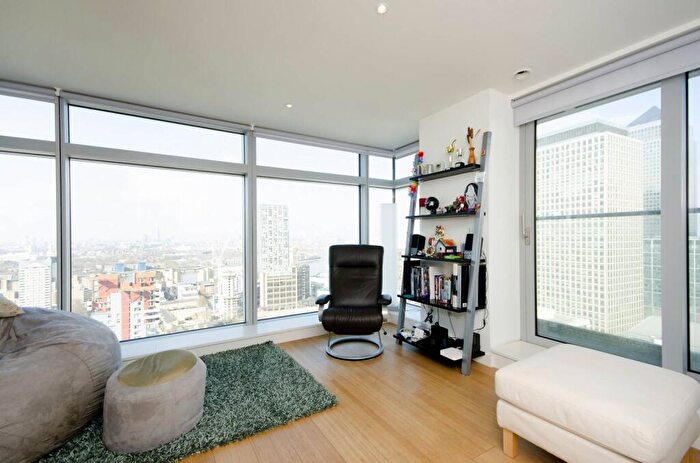 2 Bedroom Flat To Rent In Pan Peninsula, Canary Wharf, London, E14