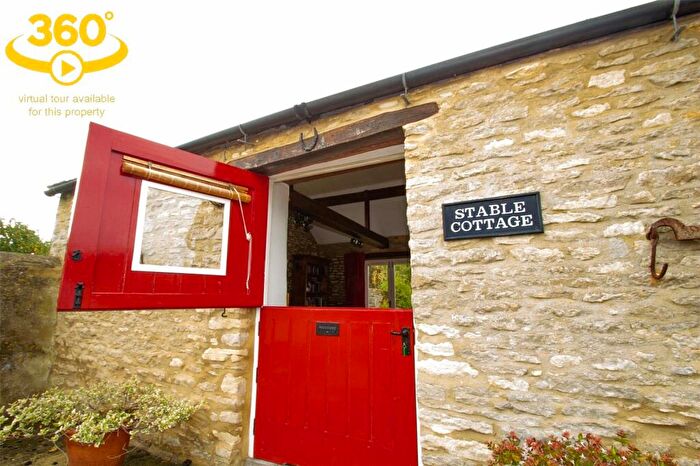 Studio To Rent In College Farm, Little Minster, Witney, Oxfordshire, OX29
