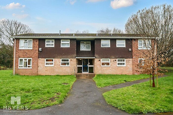 1 Bedroom Flat For Sale In Selkirk Close, Wimborne, BH21