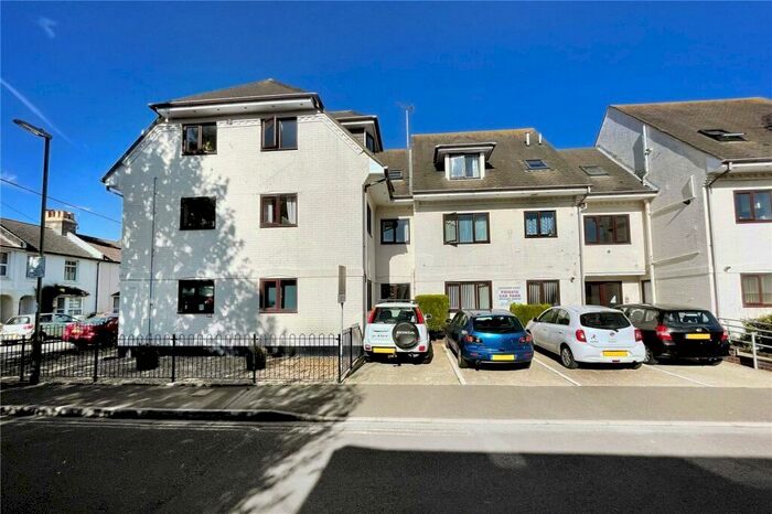 2 Bedroom Apartment To Rent In Madehurst Court, Gloucester Road, Littlehampton, BN17