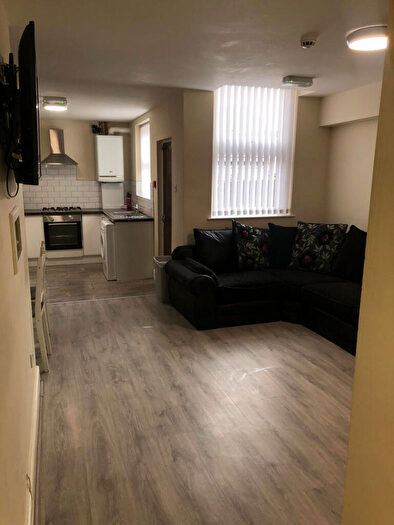 6 Bedroom Terraced House To Rent In Albert Edward Road, Liverpool, Merseyside, L7