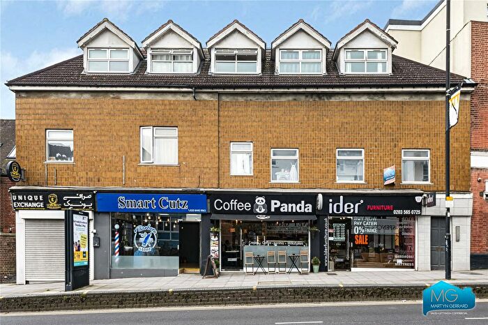 Studio To Rent In High Street, High Barnet, Hertfordshire, EN5