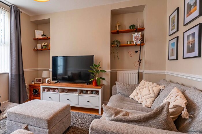 2 Bedroom Terraced House For Sale In King Street, Builth Wells, LD2