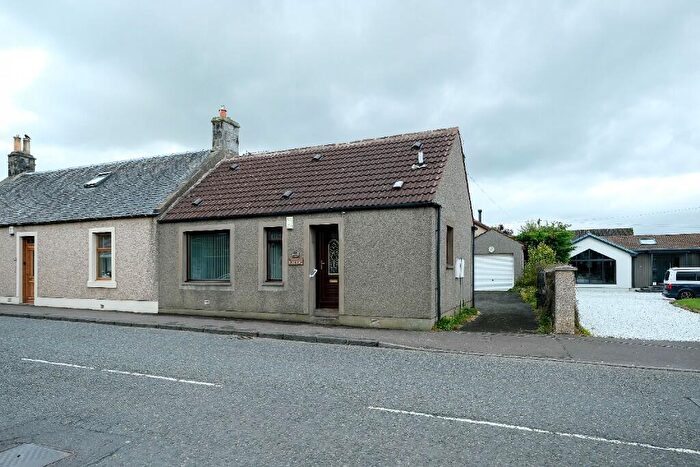2 Bedroom Semi-Detached House For Sale In A Main Street, Cairneyhill, KY12
