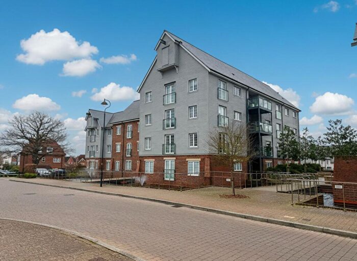 2 Bedroom Apartment To Rent In The Boulevard, Horsham, RH12