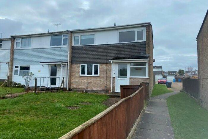 3 Bedroom Property To Rent In Gray Close, Poole, BH17