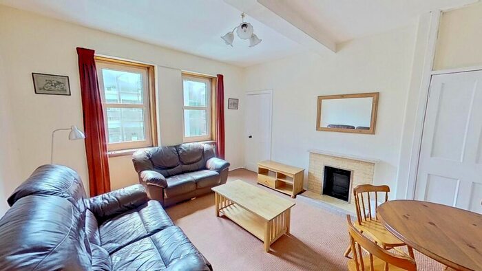 3 Bedroom Flat To Rent In Morrison Street, Edinburgh, EH3