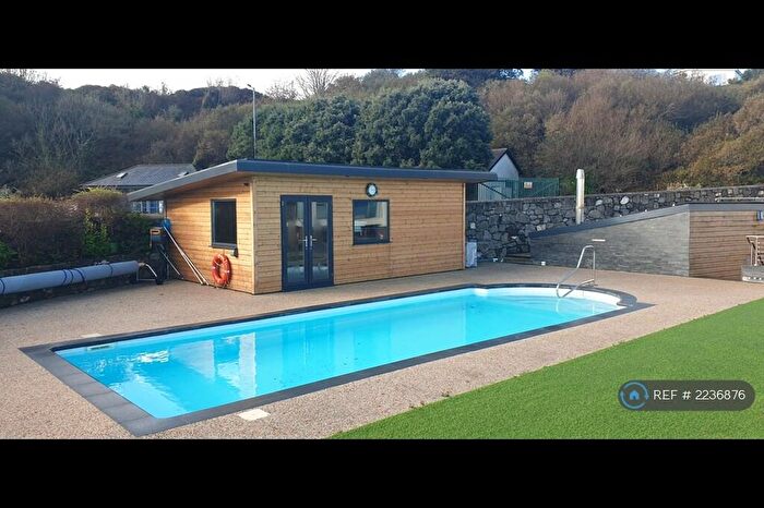 2 Bedroom Flat To Rent In Beach Road, Tyn-Y-Gongl, LL74
