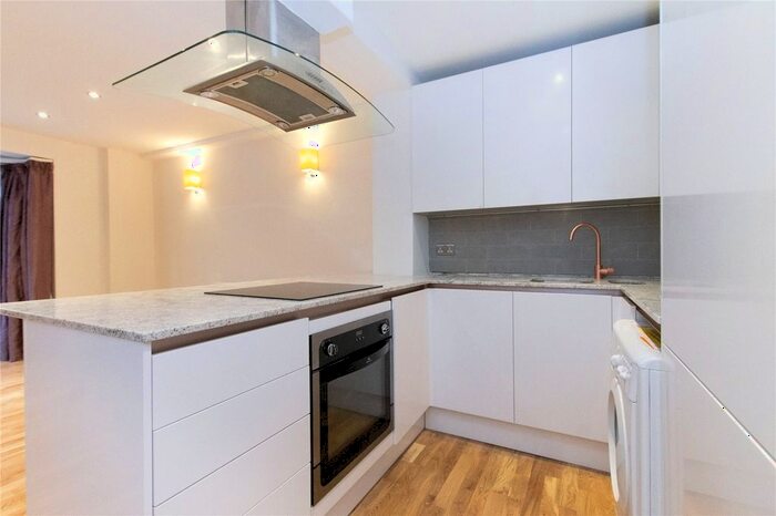 1 Bedroom Flat To Rent In Cromwell Road, London, SW5