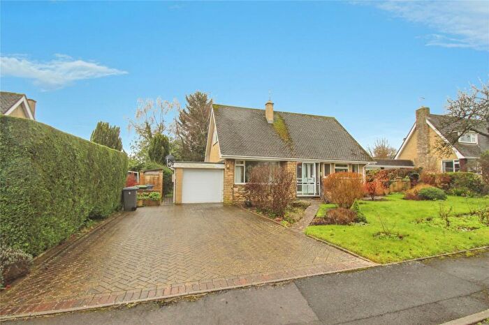 3 Bedroom Detached House For Sale In St Michaels Close, Hilperton, BA14