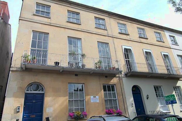 1 Bedroom Flat To Rent In Cambray Place, Cheltenham, GL5