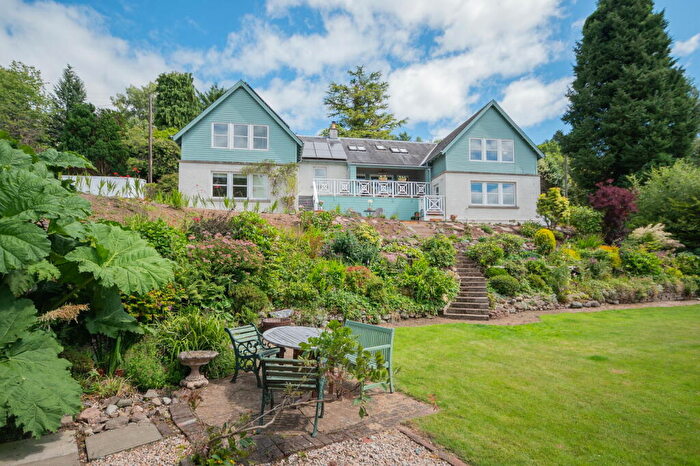 5 Bedroom Detached House For Sale In Crieff, Perth And Kinross, PH7